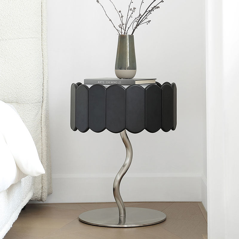 Sinclair Bedside Table, Black-Weilai Concept